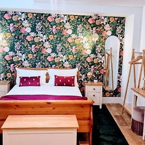 https://burton-stone-inn.yorkshirehotels.net