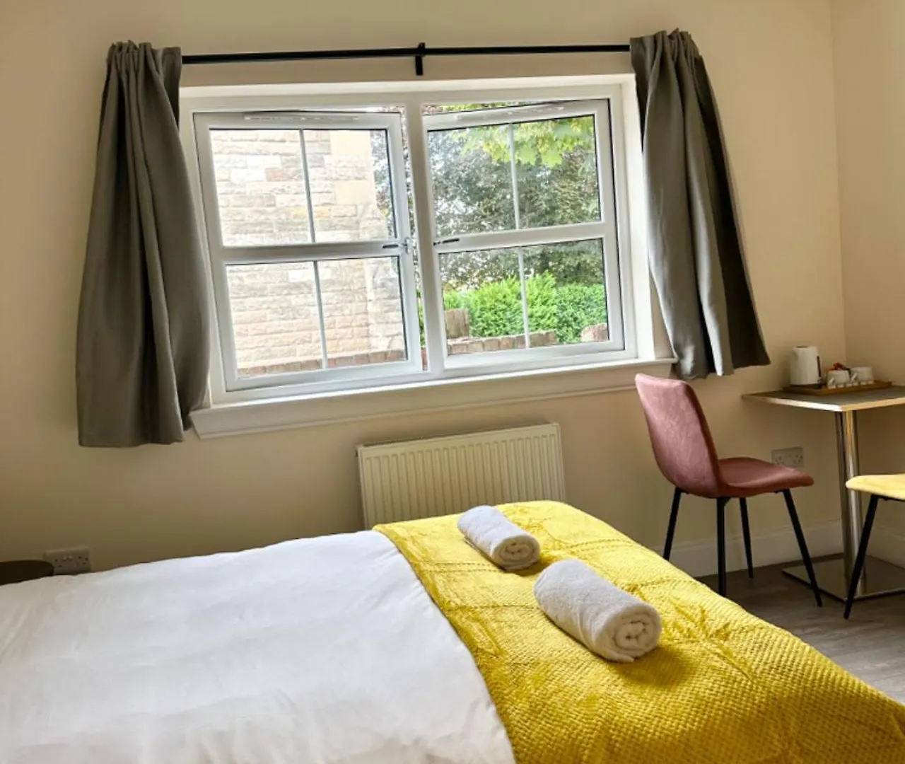 招待所 Edinburgh Full House酒店